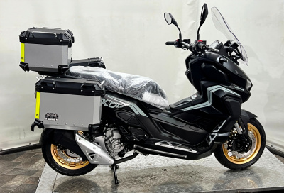 Скутер Regulmoto XDV ADVENTURE 300CC в комплекте с кофрами (LJ300T-18) EFI c ПТС