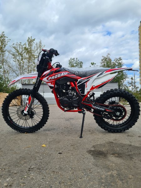 Эндуро кроссовый мотоцикл Progasi Super Max 250 красный