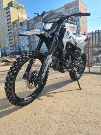 Эндуро кроссовый мотоцикл GLADIATOR C1