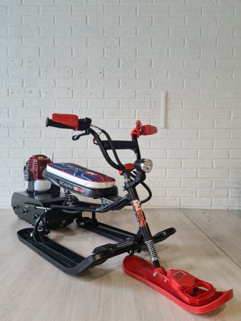 Детский бензиновый снегоход Snow Kids Lux 4T черный