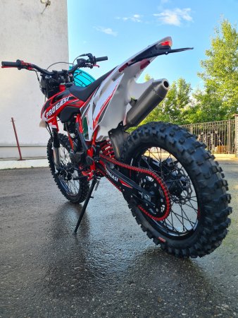 Эндуро кроссовый мотоцикл Progasi Super Max 300 PRO красный