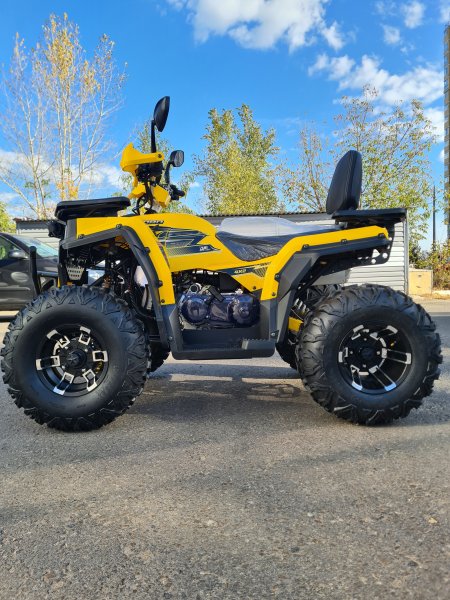 Бензиновый квадроцикл Dazzle ATV200 Lux желтый