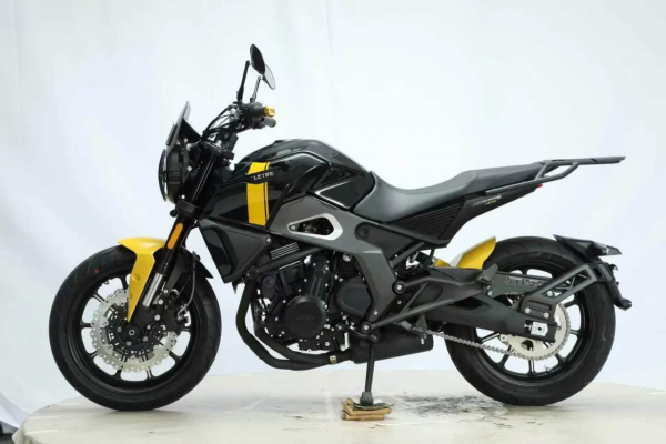 Мотоцикл Regulmoto ARTHUR LB700