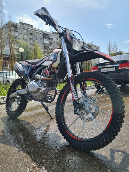 Эндуро кроссовый мотоцикл WELS PR250 красный
