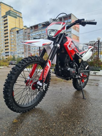 Эндуро кроссовый мотоцикл Progasi Max 150 красный