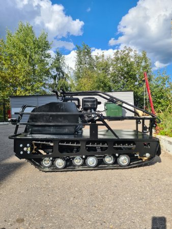 Двухгусеничный мотобуксировщик Мужик М760 20 л.с.