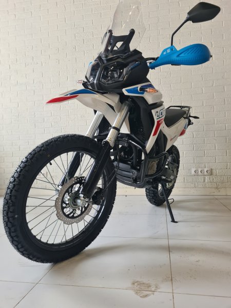 Турэндуро Loncin DS 250 белый
