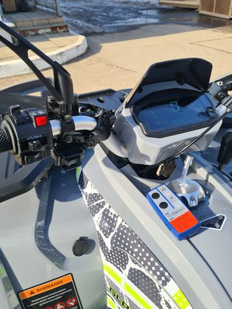 Бензиновый квадроцикл Gladiator G200 Lux серый