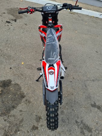 Эндуро кроссовый мотоцикл Progasi Super Max 250 красный