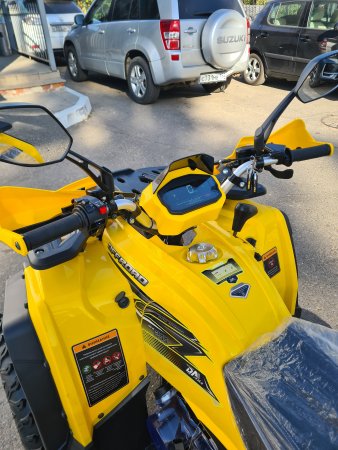 Бензиновый квадроцикл Dazzle ATV200 Lux желтый