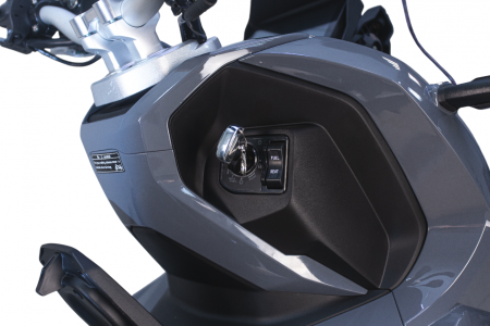 Скутер VMC DISCOVERY 49/170
