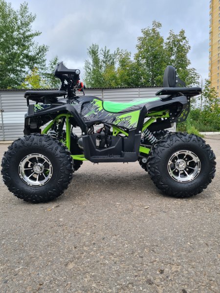 Детский бензиновый квадроцикл Gladiator G125 черно-зеленый
