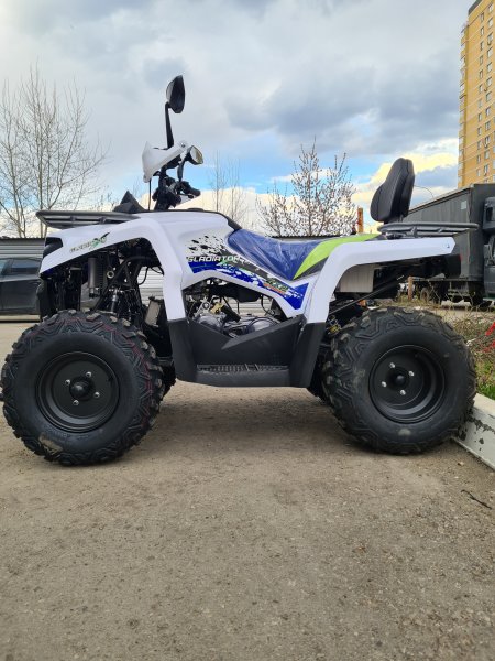 Бензиновый квадроцикл Mikilon Gladiator F200 белый