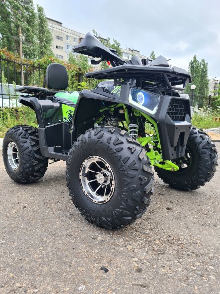 Детский бензиновый квадроцикл Gladiator G125 черно-зеленый