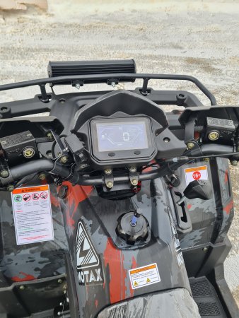 Бензиновый квадроцикл Motax ATV Grizlik T200 Lux красный камуфляж