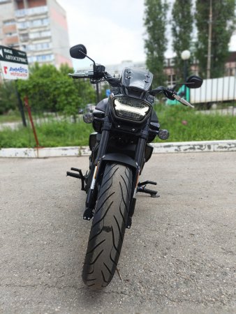 Дорожный мотоцикл VMC Cruiser 650