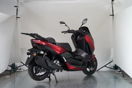 Скутер VMC X-MAX