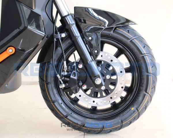 Скутер Regulmoto Zoomer 175 c ПТС