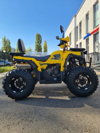 Бензиновый квадроцикл Dazzle ATV200 Lux желтый