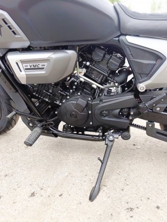 Дорожный мотоцикл VMC Cruiser 650