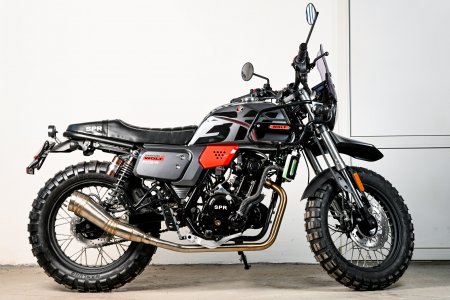 Дорожный мотоцикл SPRMOTORS Wolf 300 WC