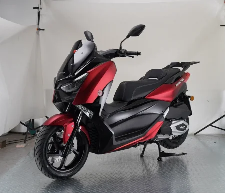 Скутер VMC X-MAX