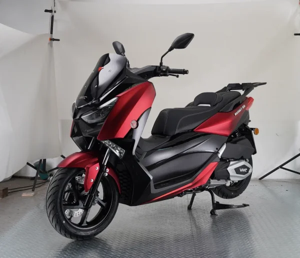 Скутер VMC X-MAX