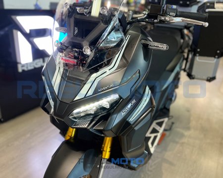 Скутер Regulmoto XDV ADVENTURE 300CC в комплекте с кофрами (LJ300T-18) EFI c ПТС