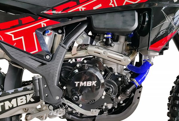 Эндуро кроссовый мотоцикл TMBK Revolta 450 красный