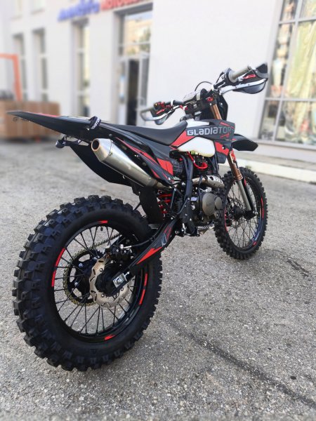 Эндуро кроссовый мотоцикл GLADIATOR K1