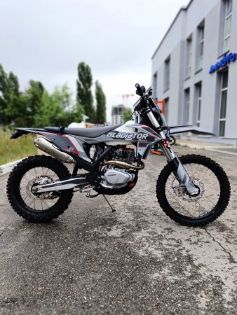 Эндуро кроссовый мотоцикл GLADIATOR K7