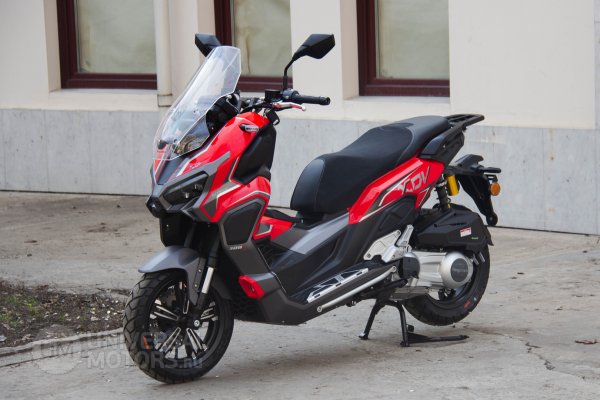 Скутер Regulmoto XDV PRO 300CC (LJ300T-18) EFI c ПТС