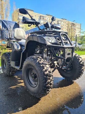Бензиновый квадроцикл Gladiator H200 черный