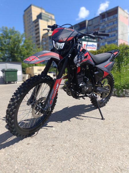 Эндуро кроссовый мотоцикл GLADIATOR C4